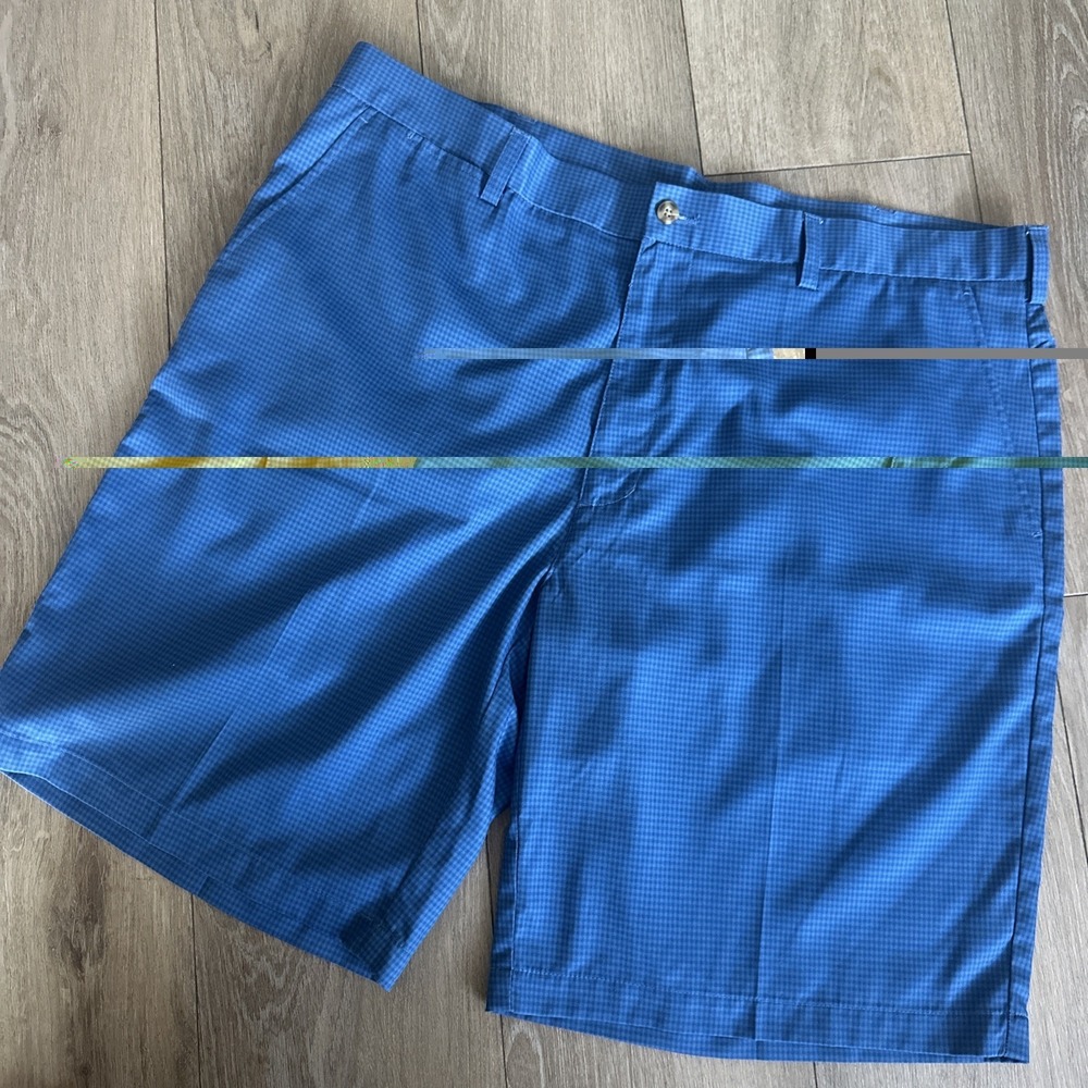 PGA Tour Men's Blue Check Golf Shorts Chino Performance Preppy 40 10"